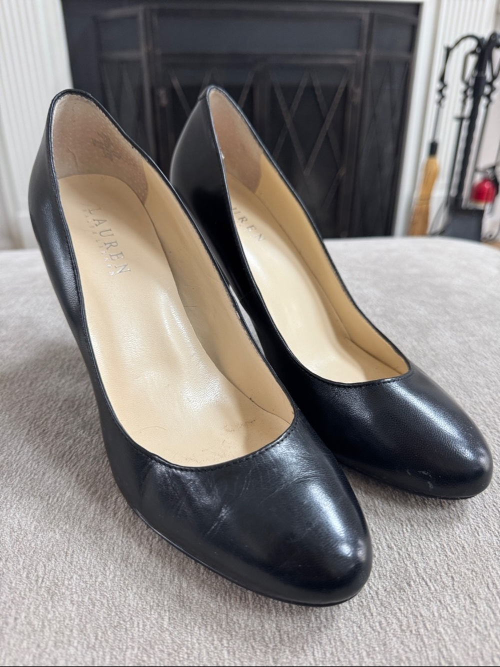 Lauren Ralph Lauren Black Leather Round-Toe Heels